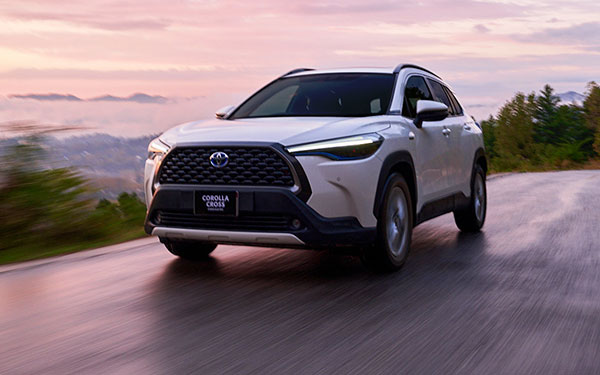 فروش کرولا کراس آذر ۱۴۰۴