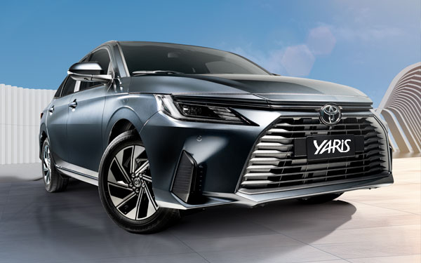 بررسی تویوتا یاریس